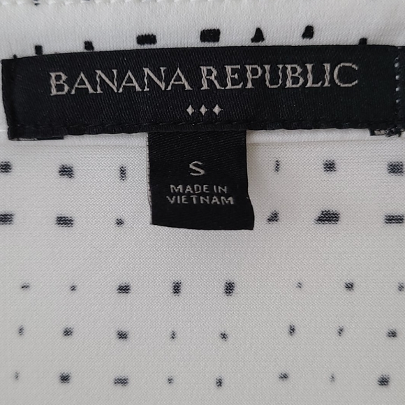 Black and white top - Picture 3 of 3